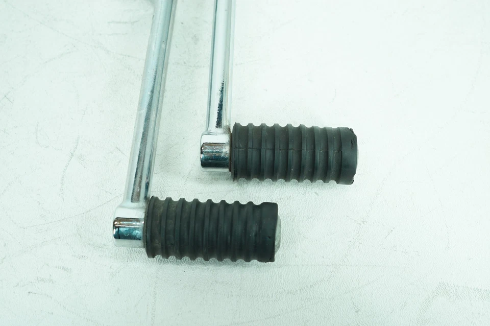 Harley Touring Electra Glide Ultra 2011 FLHTK palanca de cambios OEM pedal Foto 3 de 4