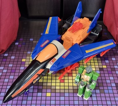 Vintage Hasbro Transformers G1 Action Master Stratotronic Jet mit Gutcruncher Comp