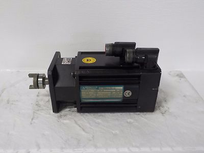 BAUMULLER DSG 45-M USED SERVO MOTOR 303392 0.5 KW 3000 RPM DSG45M