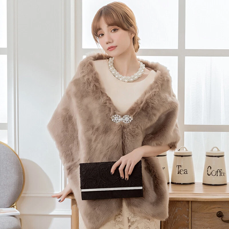Faux Rabbit Fox Fur Wedding Shawl Bridal Wrap Bright Winter Warm W/brooch - Image 4 of 4