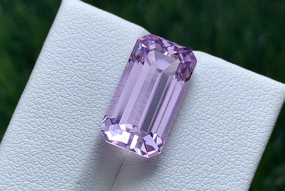 Натуральный розовый кунцит 11,40 карата россыпью из Афганистана - Изображение 3 из 4