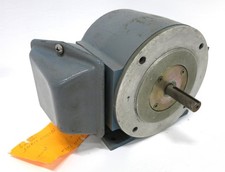 Avtron M940 1R-1024PPR Pulse Generator 24VDC 100mA Rotary Transducer M-940