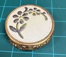 Vintage Compact With Mirror
