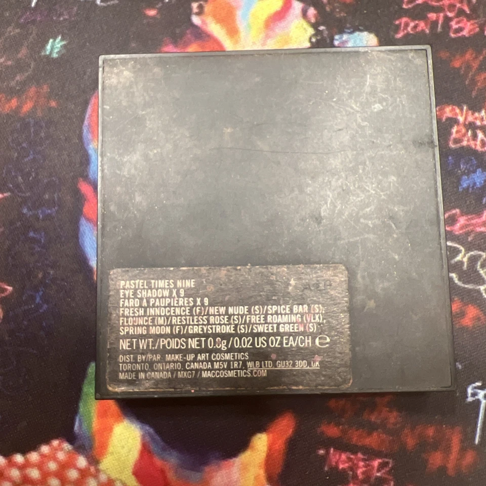 MAC Eyeshadow Palette 9-Color Neutral & Pastel Shades - Image 4 of 4