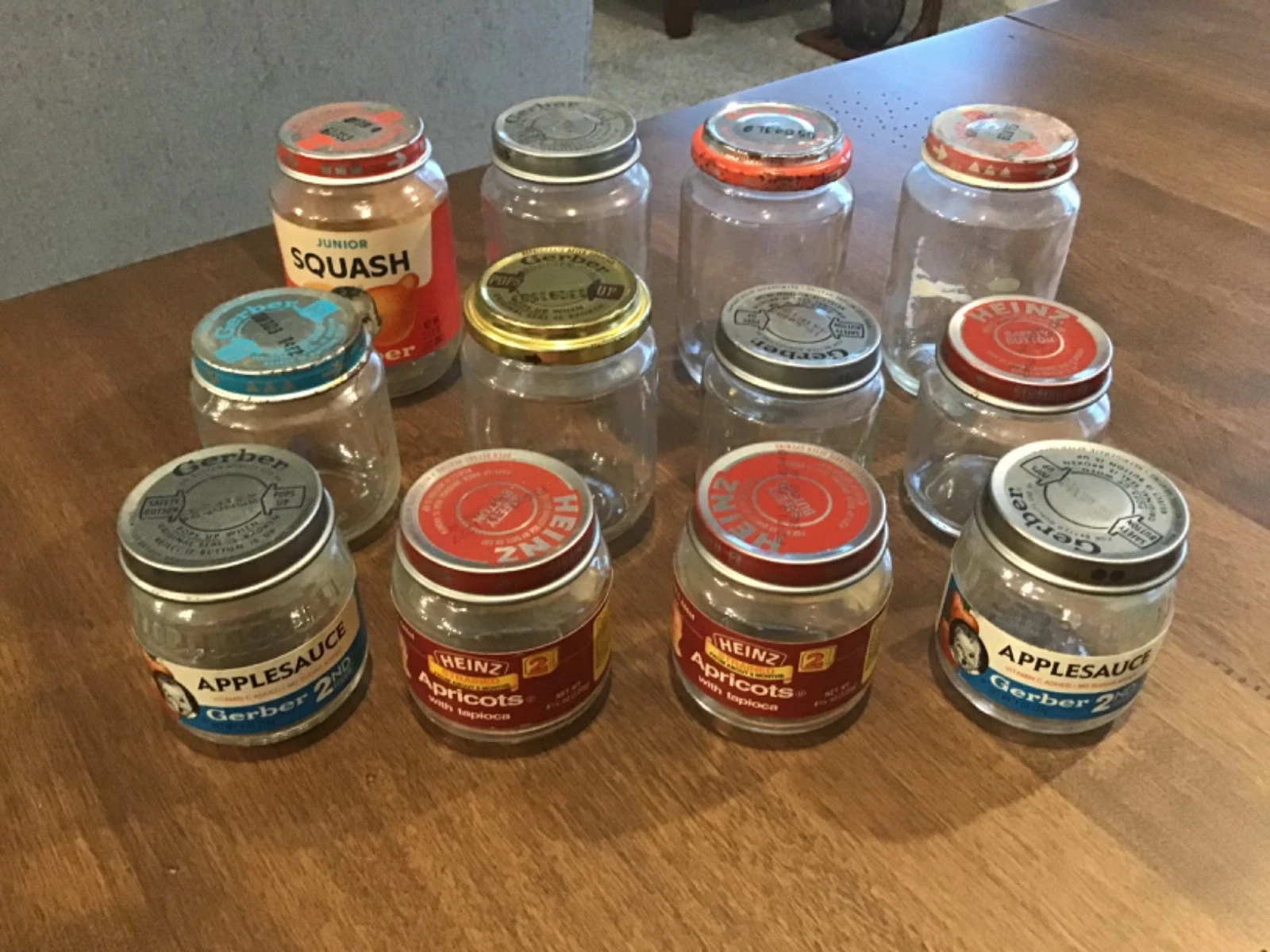 (12) Vintage Gerber & Heinz Junior & 2nd Baby Food Jars 1990s, Some With Labels
Opens in a new windo