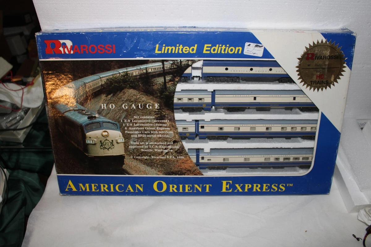 Rivarossi Orient Express HO Model Railroad Passenger Cars for sale