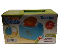 Be A Kid Chef Master- Battery Operated Toaster Light  Sound New ages 3 