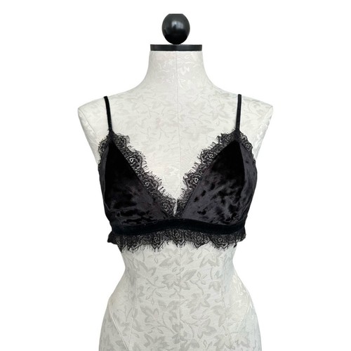 Chelsea 28 Velvet EyeLash Lace Trim Bralette Black Nordstrom Size Medium - Picture 1 of 11