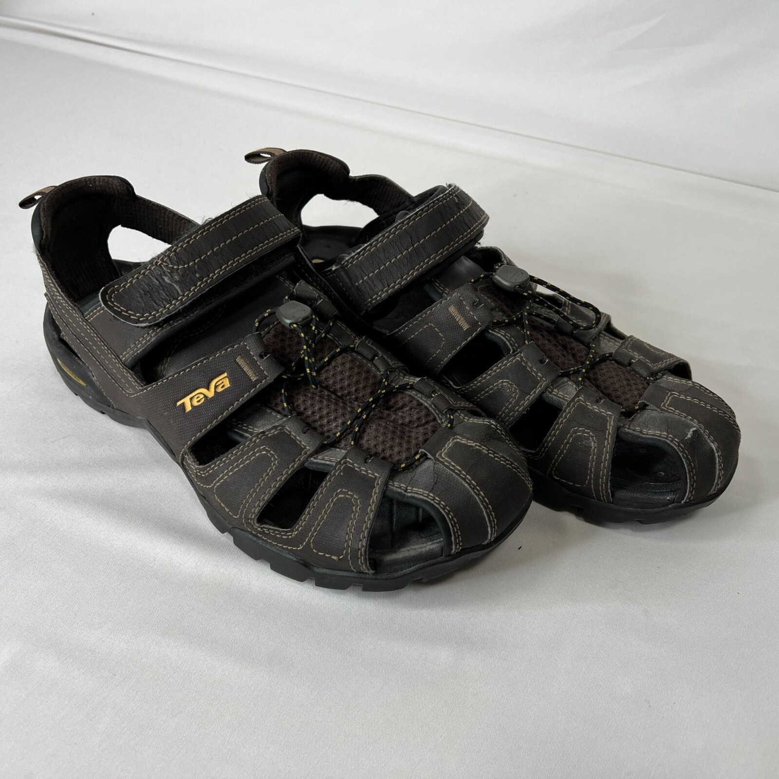 Teva Forebay Sandals Men's Size 10, Brown Leather, Shocpad, 1001116