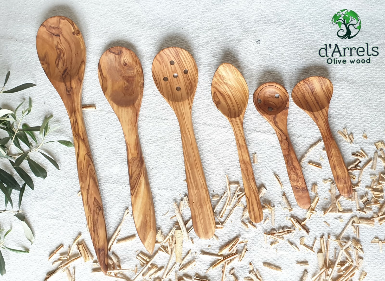 Cucharas de cocina en madera de olivo