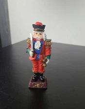 Christmas decor, nutcracker figurine N6