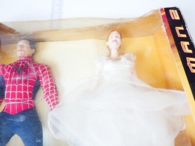 Spider-Man & Mary Jane 12