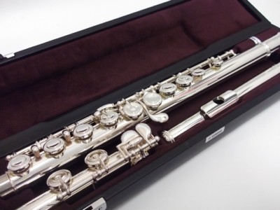 Yamaha YFL-717 Flute for sale online | eBay