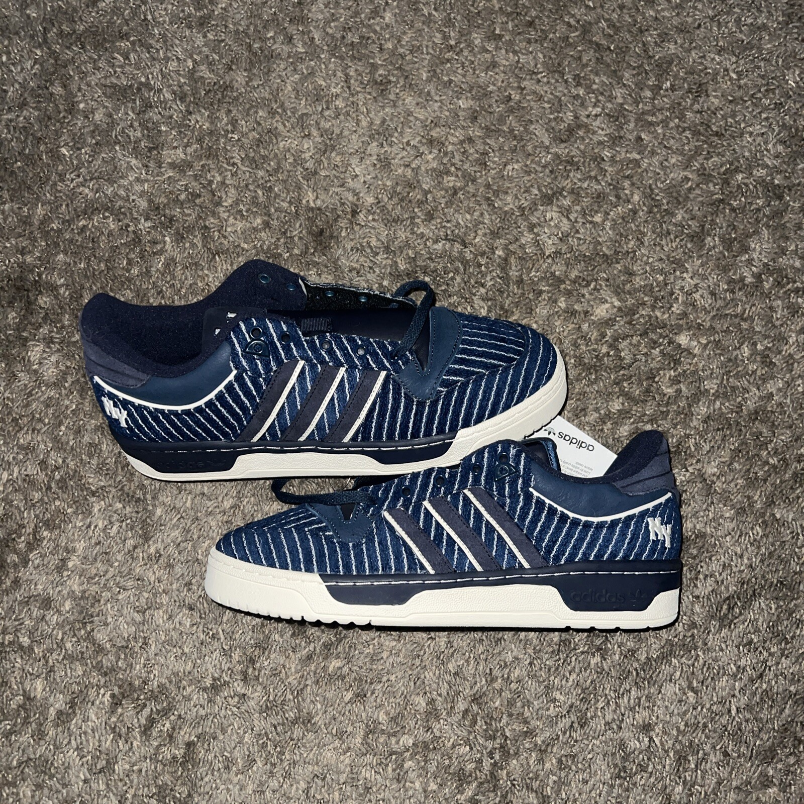 BRAND NEW ADIDAS RIVALRY LOW 86 Mens Size 12  UNRELEASED NY YANKEES RARE image 2