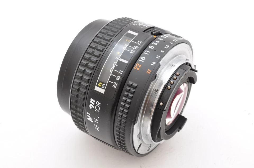 Lente gran angular Nikon AF NIKKOR 24 mm F/2,8 montaje F de Japón [Exc+5] 88089 Foto 2 de 4