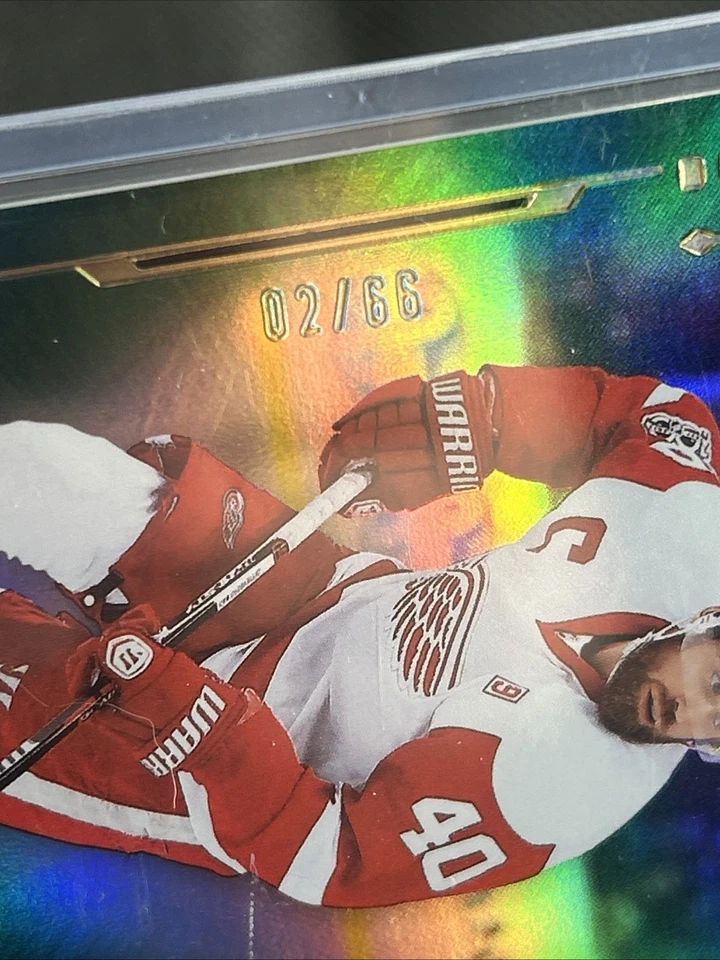 2021-22 Upper Deck Stature Henrik Zetterberg Photo Variant #23 /66 - Image 3 of 3
