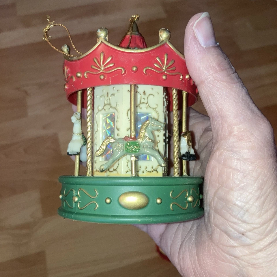 "5 adornos de árbol de Navidad de caballo carrusel coleccionables de colección años 90 aprox. 4,5""" Foto 2 de 4