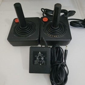 Atari 2600 Console Bundle, 2x Controllers, 5x Games Cleaned and Tested to Work