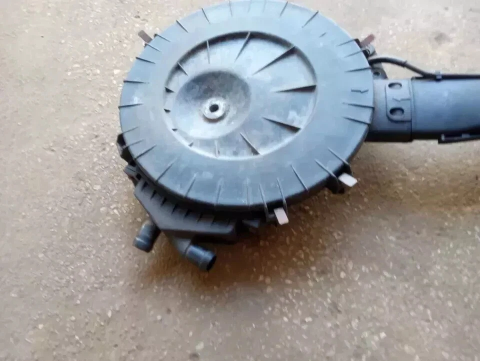 Caja de admisión de filtro de aire Hyundai Excel 1986-1994 vintage carcasa OEM Foto 4 de 4