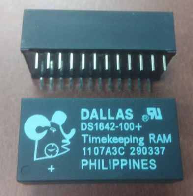 1PCS DS1642-100+ DS1642 DIP24 DALLAS NUOVO #A6-22