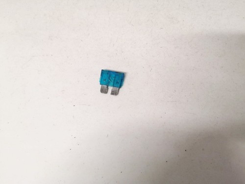 Sicherungen 15 Audi 80 DE1497735-64