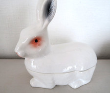 Terrine faïence forme  Lapin   blanc Michel Caugant 22 cm