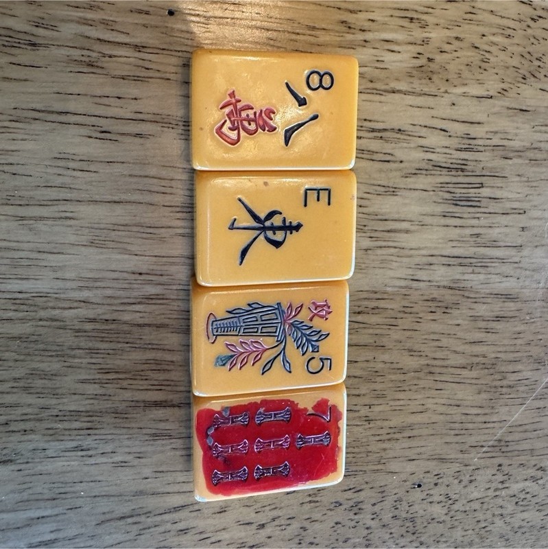 4 antique bakelite Mahjong Tiles