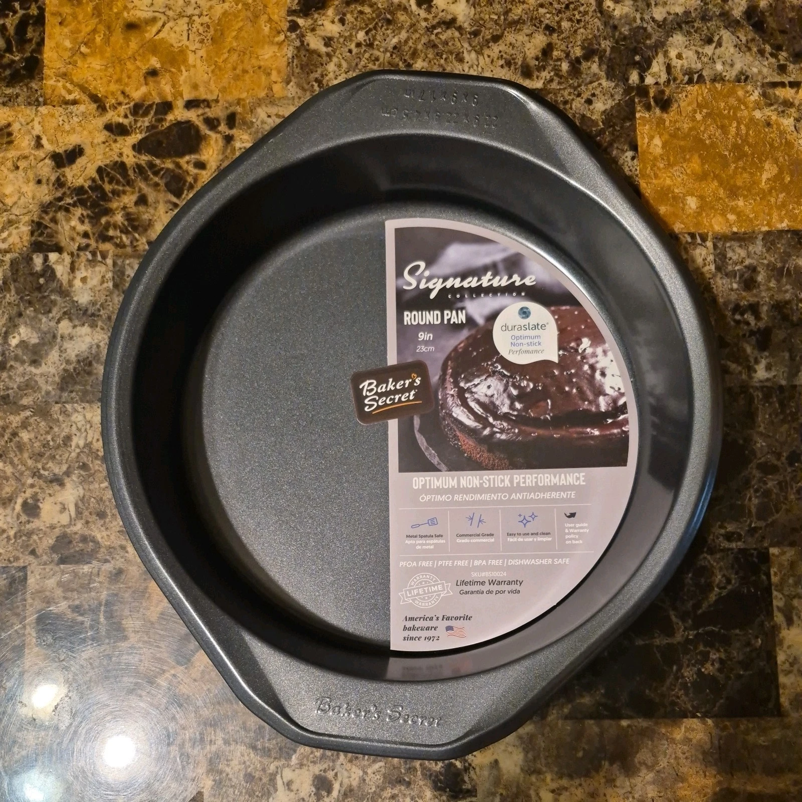 2 BAKER'S SECRET 9 INCH SIGNATURE ROUND BAKING CAKE PANS - Commercial Grade
Opens in a new window or