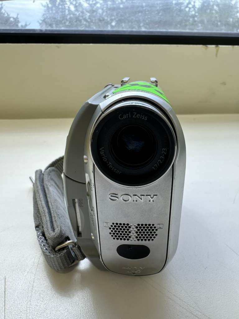 Sony Handycam DCR-HC30 Mini DV Camcorder for sale online | eBay