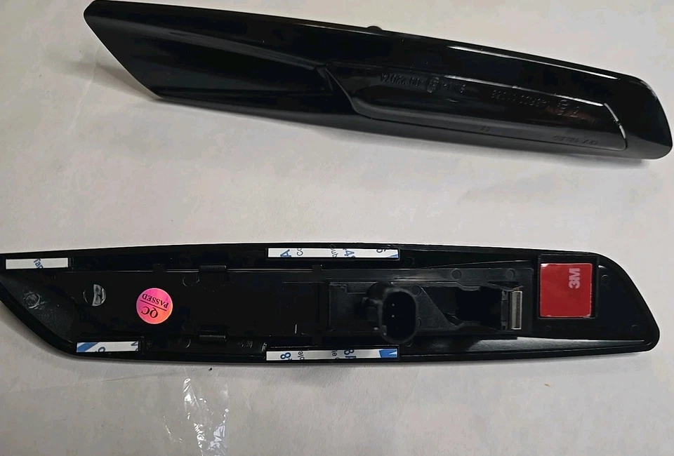 Luces de señal de giro genéricas para automóvil flash dinámico secuencial ámbar LED guardabarros... Foto 2 de 4