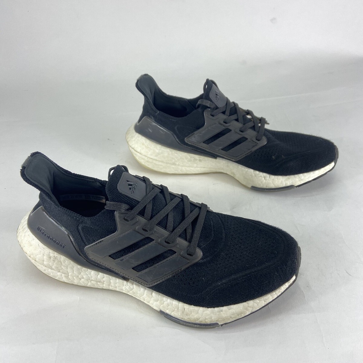 Womens Adidas Ultraboost 21 PrimeBlue Black Running Shoes. Size 9.5M.  Awesome!