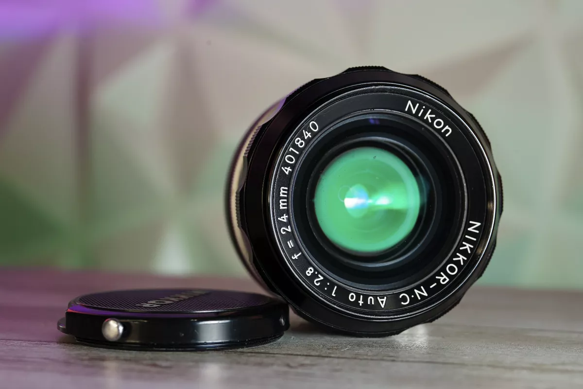 Nikkor NC Auto 24mm F2.8 Nikon Non-Ai Lens w/ Caps, Works But Read!