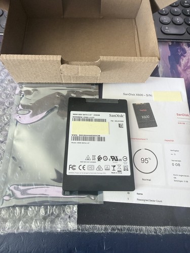 2,5 Zoll SATA SSD intern 256 GB -gebraucht-