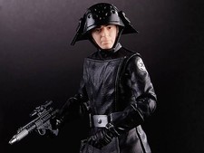 Star Wars The Black Series 40th Anniversary 6-Inch Death Squad Commander