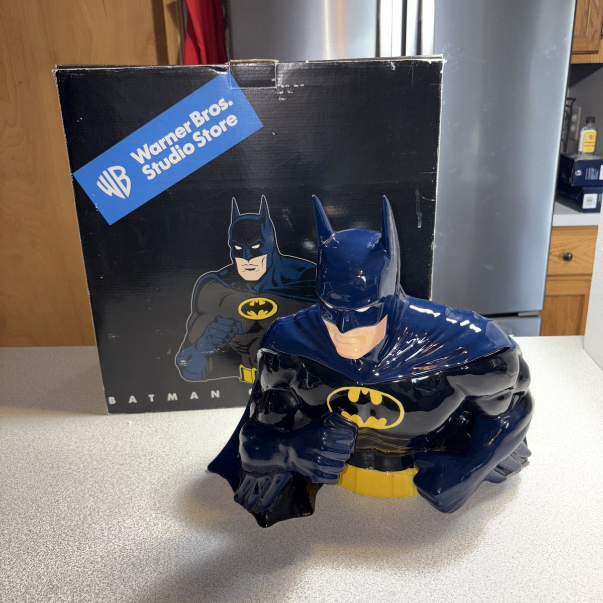 Rare Vintage 2000 Warner Brothers DC Batman Cookie Jar IN