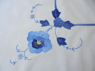 Pretty Vintage applique embroidered cotton Table Cloth.