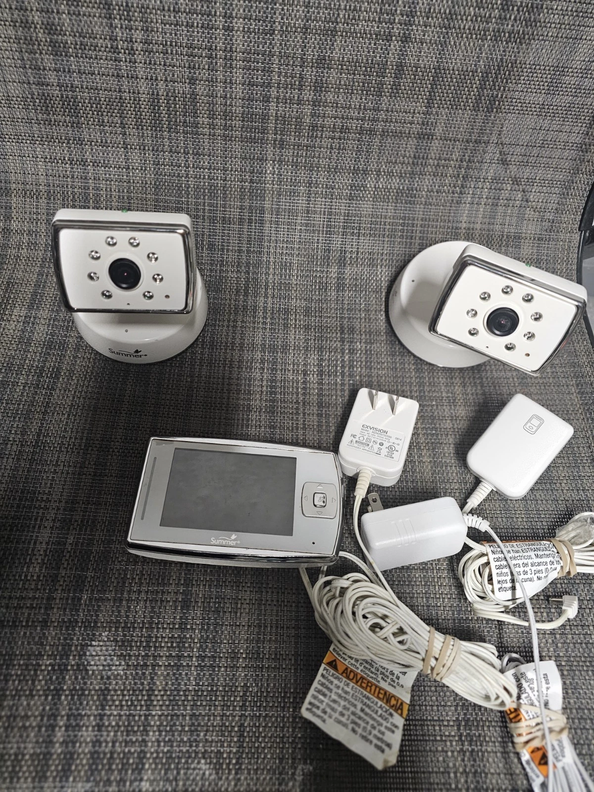 Summer Infant Baby Monitor and 2× Camera #28980 w/ Power adapters