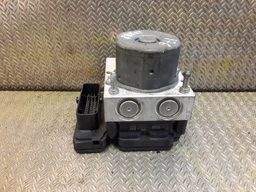 MERCEDES-BENZ A-Klasse W176 ABS Pumpe 0084317512 1.8 Diesel 100kw 2012