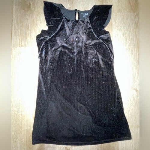 Cat & Jack Black Sparkly Pinstriped Ruffled Velvet Dress Girl’s size M 7/8