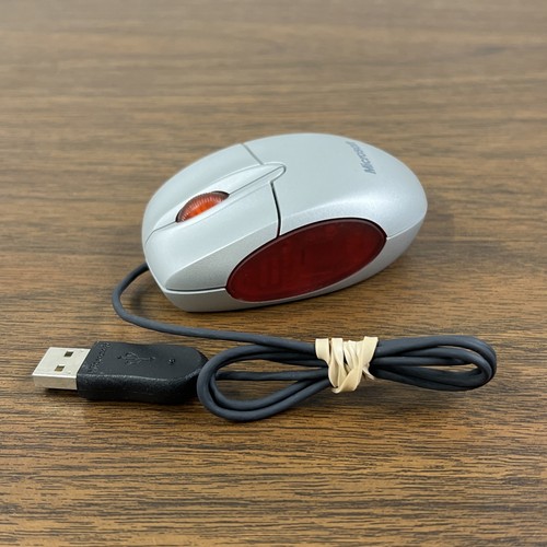 Microsoft 1020 Notebook Laptop Optical Mouse USB Wired Silver/Red - Picture 5 of 7