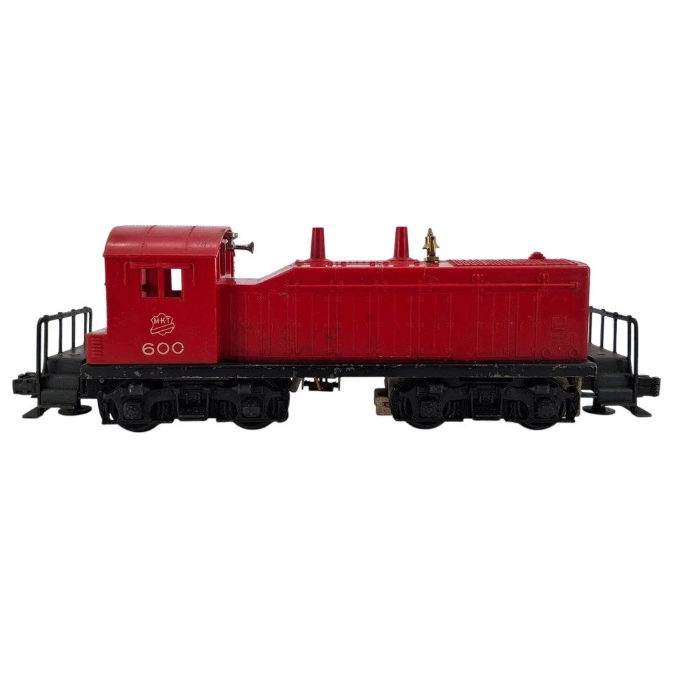 Lionel Postwar MKT #600 Switcher Diesel Engine 027 Black Frame Tested Working - Image 2 of 4