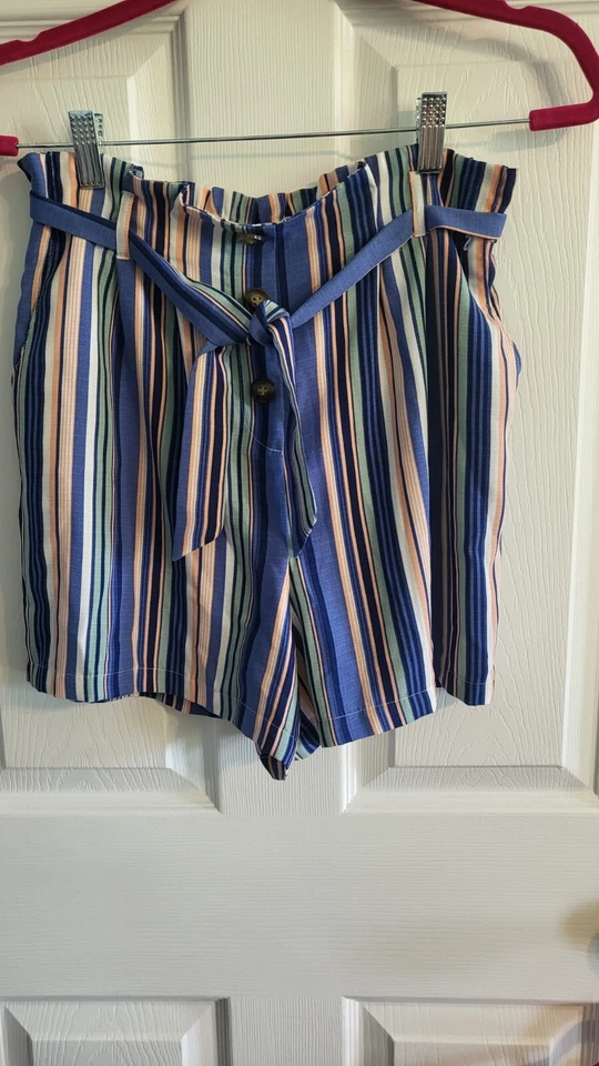 Pantalones Cortos Amy Byer Big Flyaway Rayas Niñas Grandes Estampado Crepón Cinturón Talla XL Foto 2 de 4