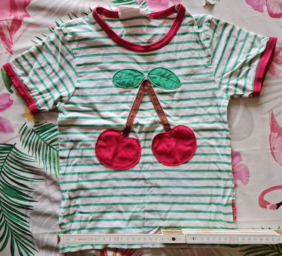 T-Shirt Toby Tiger Größe 5-6 116cm, weiß mit grünen Strichen und roten Abschlüss - Bild 2 von 4