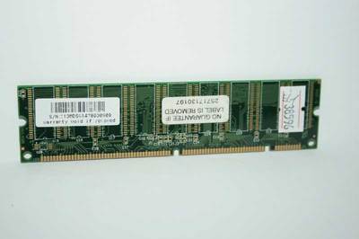 Module RAM Kingston 256 MB SDRAM PC100 CL2 - 168 Pins - Occasion Bon état