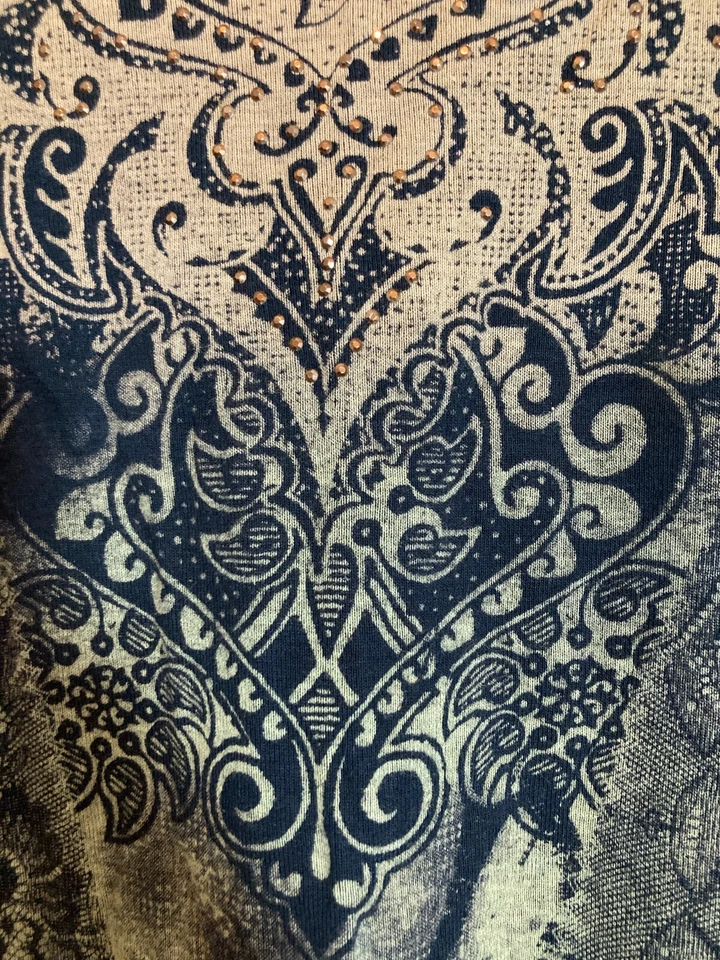 Top de azúcar vainilla para mujer grande medallón verde salvia tachonado adornado Y2K Foto 3 de 4