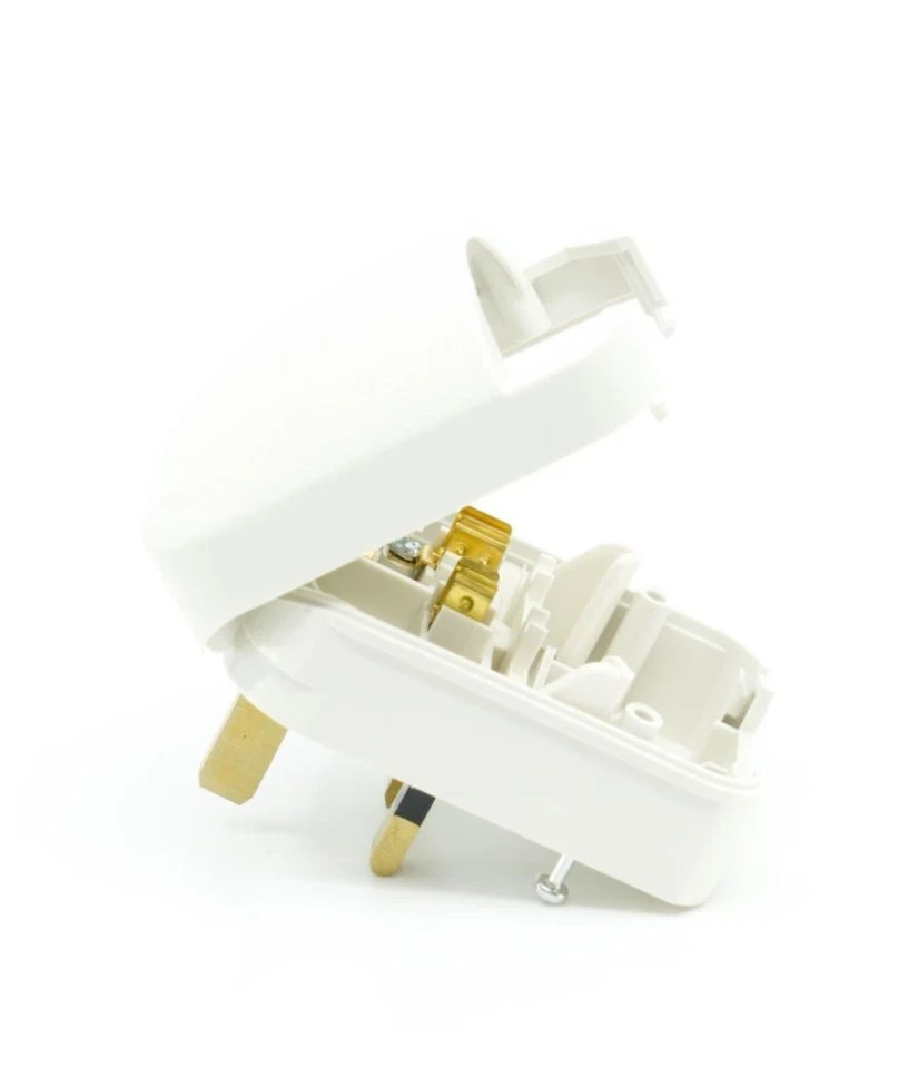 Power Connections Scp3-Wh-R-13A Grounded Schuko Converter 13A White - Image 3
