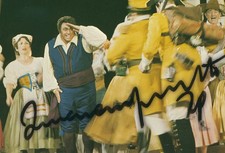 LUCIANO PAVAROTTI - AUTOGRAPHED SIGNED PHOTOGRAPH 1979