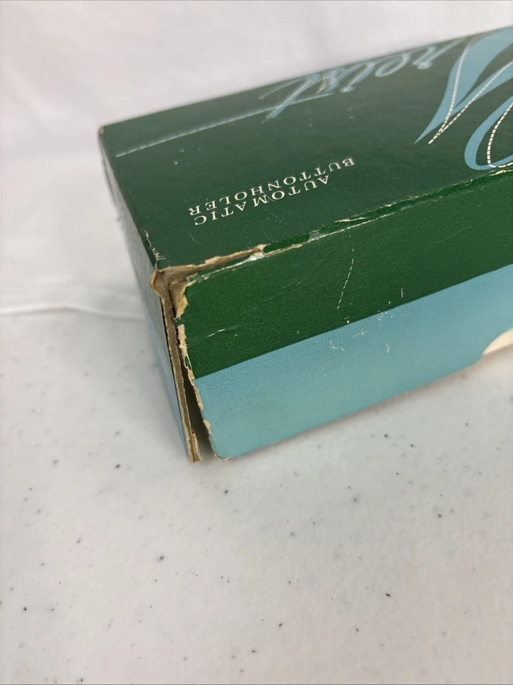 Vintage Greist Automatic Buttonholer Attachment Complete - Image 4 of 4