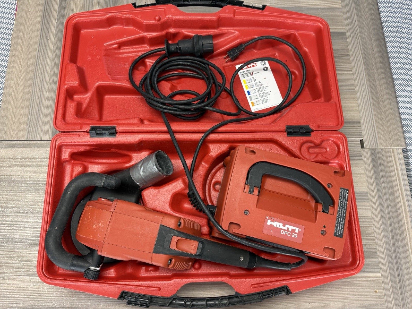 Hilti DG 150 Diamond concrete Grinding System + DPC 20 Power Supply & Case