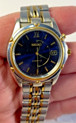 Vintage Seiko Kinetic 5M42-0M19 T Date Wrist Watch Non Working Japan